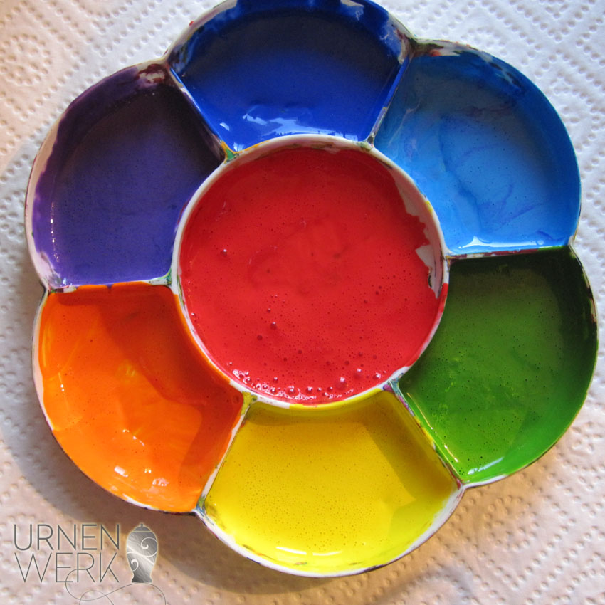 Naturstoffurne Stripes- die Farben - unter dem Gestalten gemacht